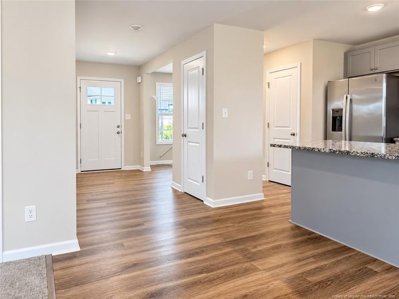 4050 Racking Horse Rd, Hope Mills, NC 28348