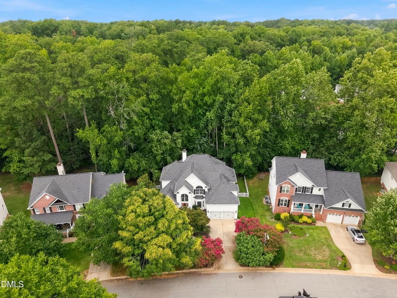 406 Cricketfield Ln, Cary, NC 27518