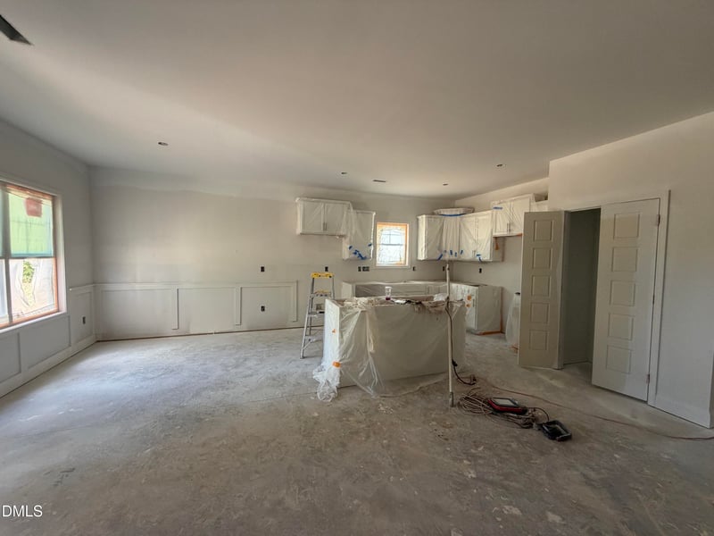 406 Thorntons Creek Dr, Erwin, NC 28339