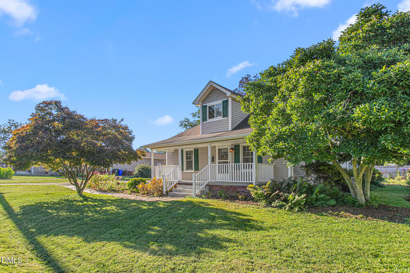407 W Crawford St, Mebane, NC 27302