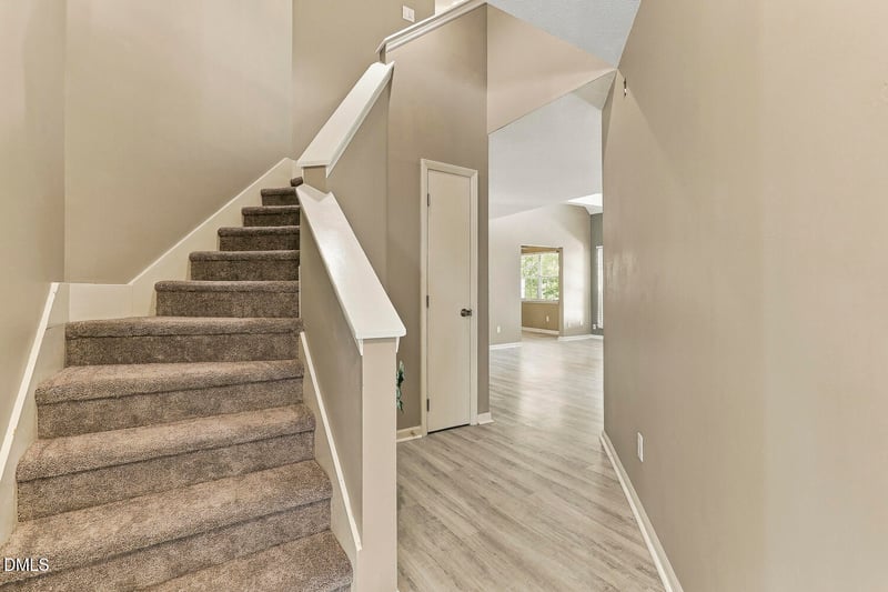 407 Gooseneck Dr #B5, Cary, NC 27513