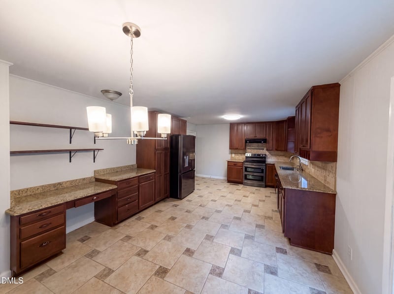407 Lamesa Dr, Raleigh, NC 27603
