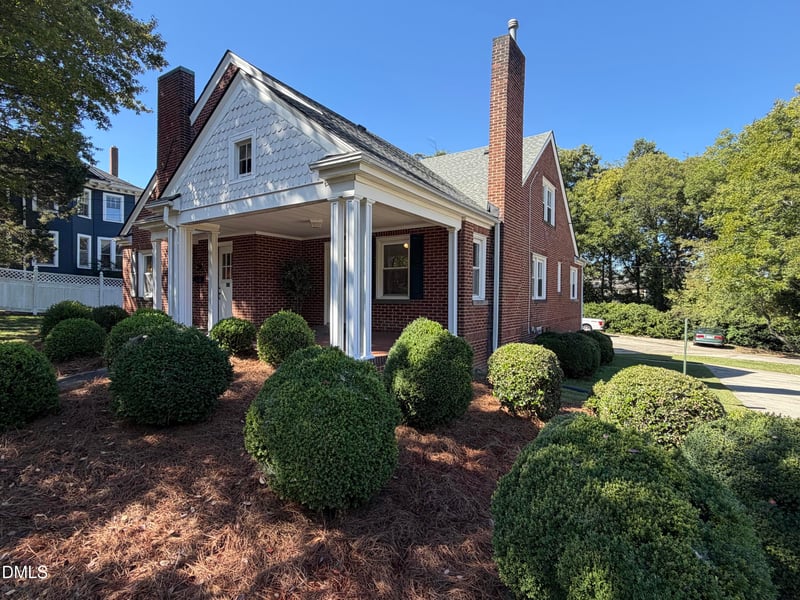 407 N Main St, Roxboro, NC 27573