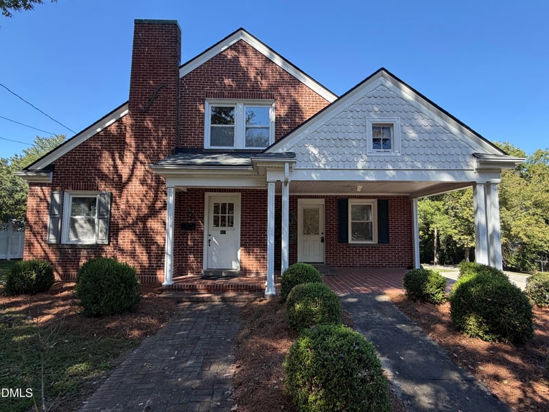 407 N Main St, Roxboro, NC 27573
