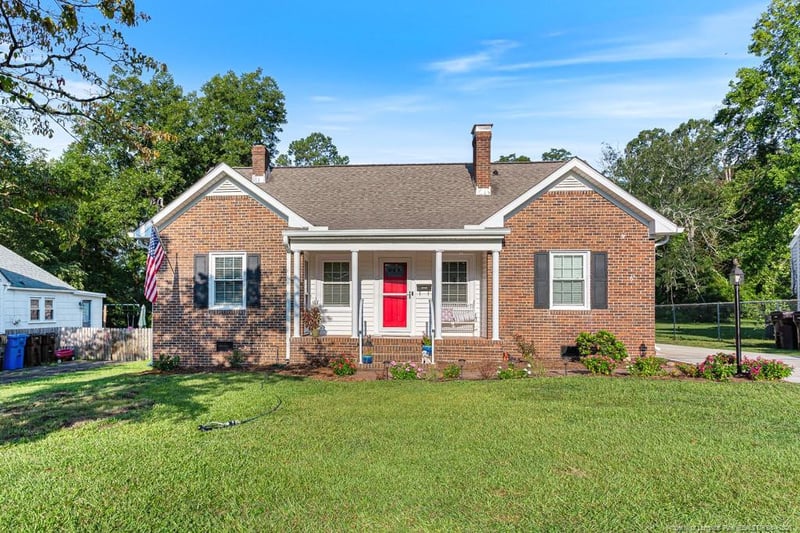 407 Pilot Ave, Fayetteville, NC 28303