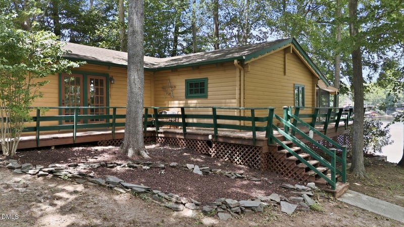 407 Sagamore Dr, Louisburg, NC 27549