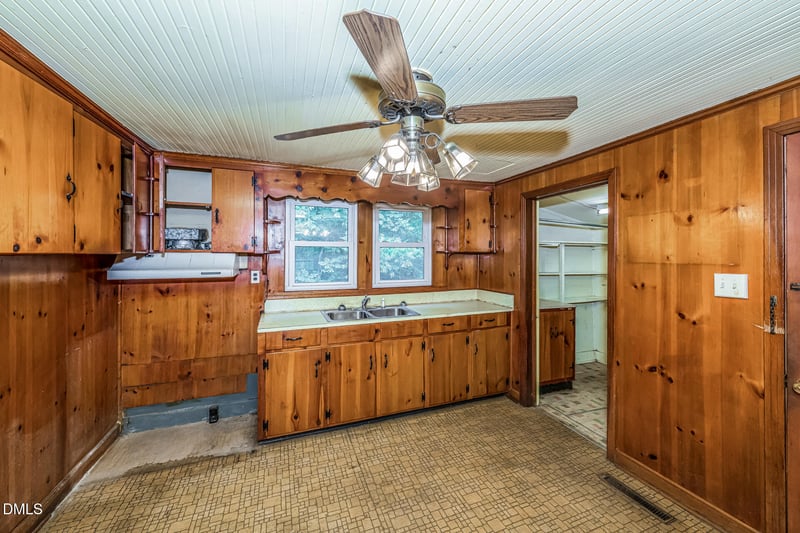 408 Walker St, Roxboro, NC 27573
