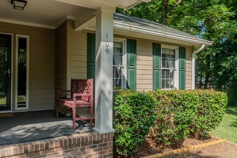 409 Dalkin Ct, Burlington, NC 27215