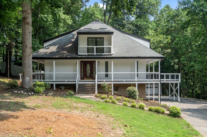 409 SE Maynard Rd, Cary, NC 27511