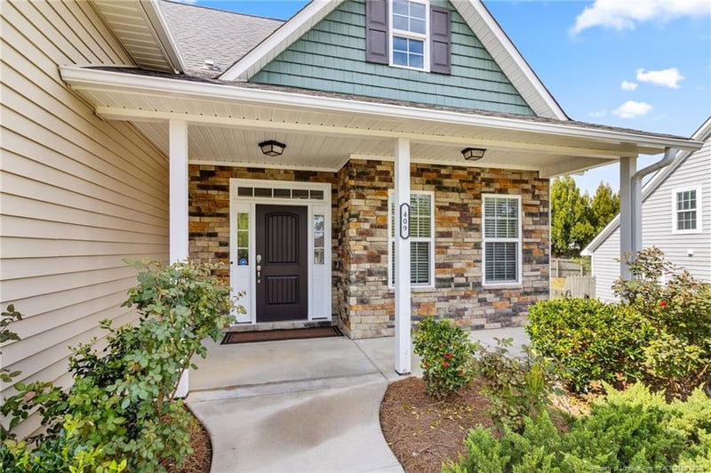 409 Sedgemoor Rd, Fayetteville, NC 28311