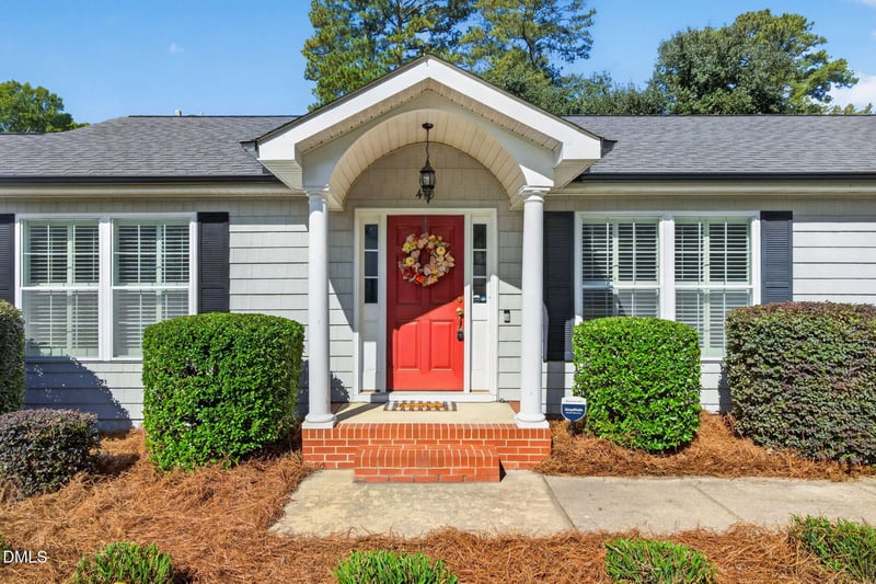 410 S General Lee Ave, Dunn, NC 28334