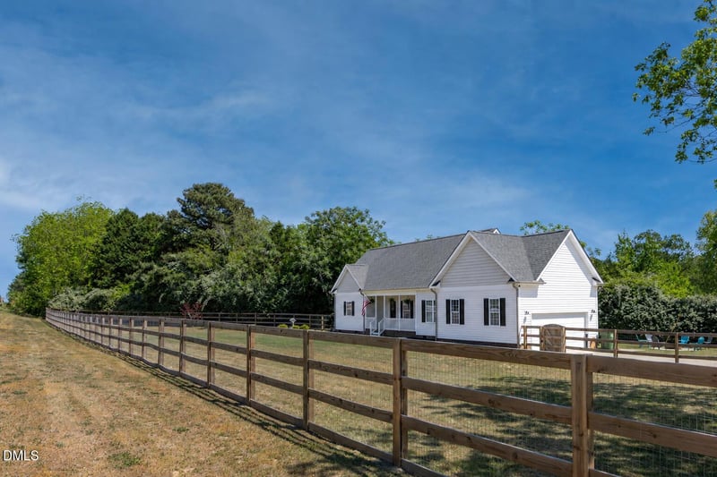 410 Raeford Rd, Angier, NC 27501