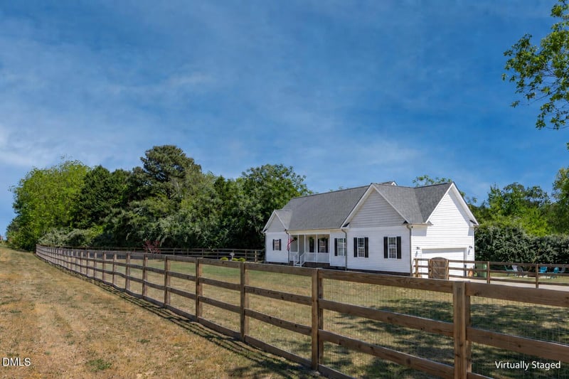 410 Raeford Rd, Angier, NC 27501