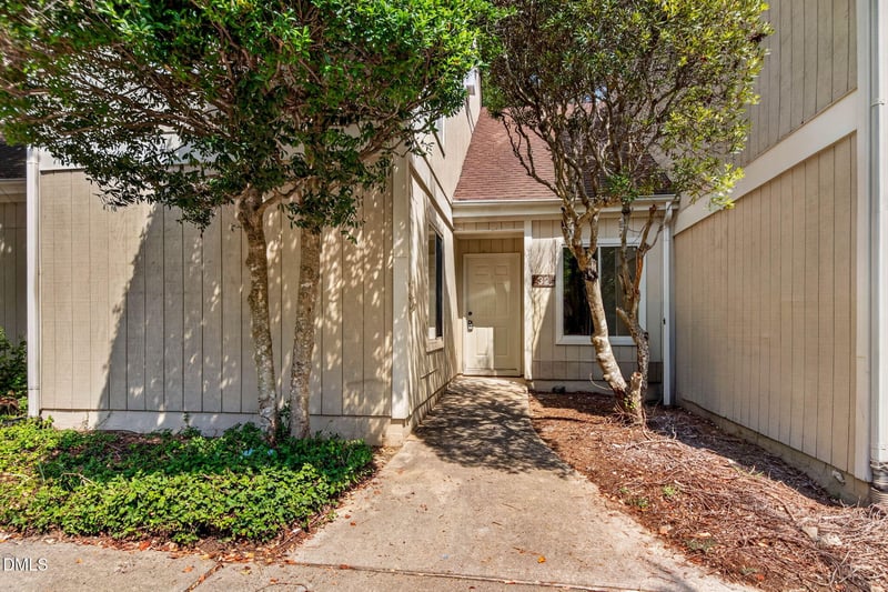 4101 Five Oaks Dr #32, Durham, NC 27707