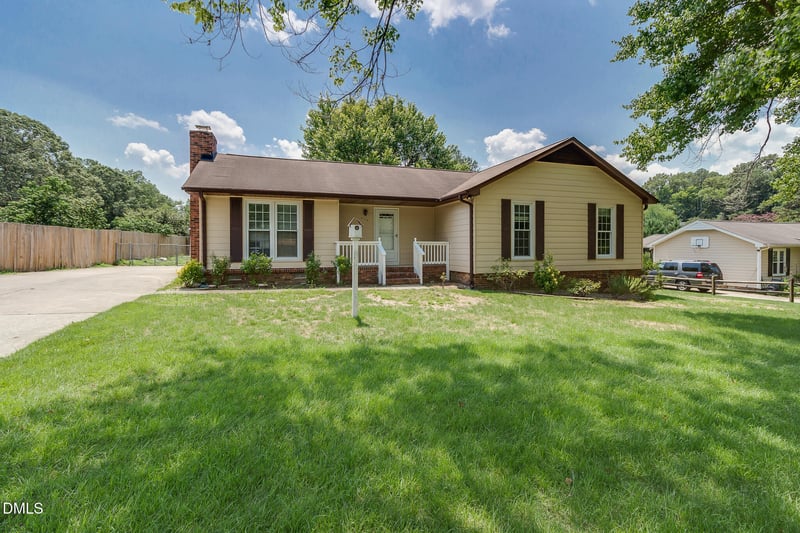 4124 Iverson St, Raleigh, NC 27604