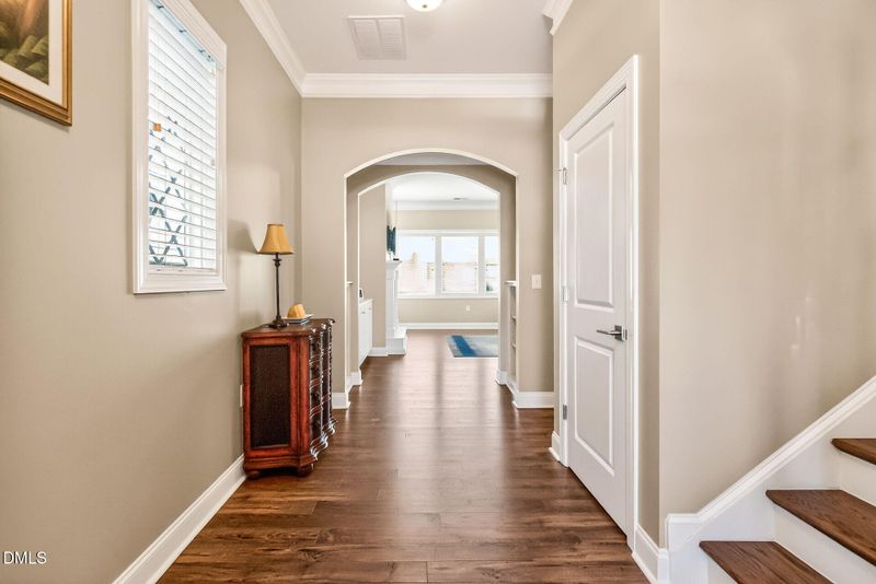 413 Daisy Grove Ln, Holly Springs, NC 27540