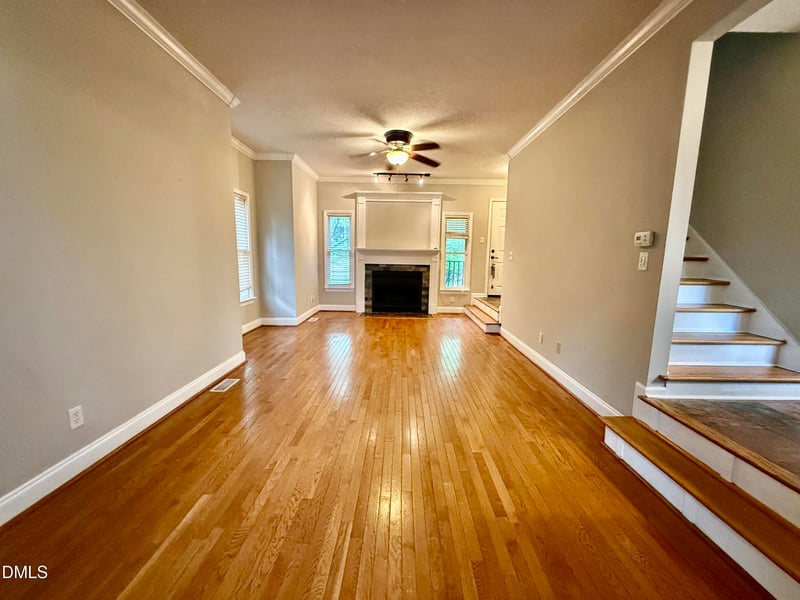 413 W Oak Ave, Wake Forest, NC 27587