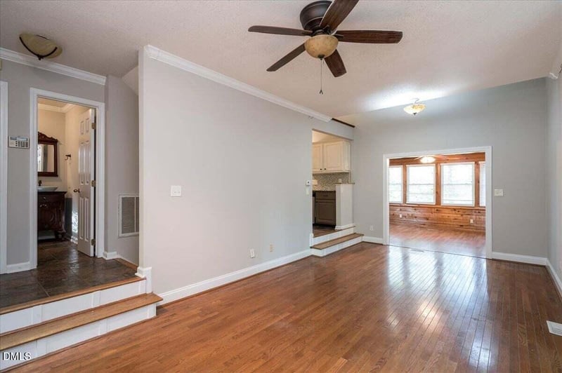 413 W Oak Ave, Wake Forest, NC 27587