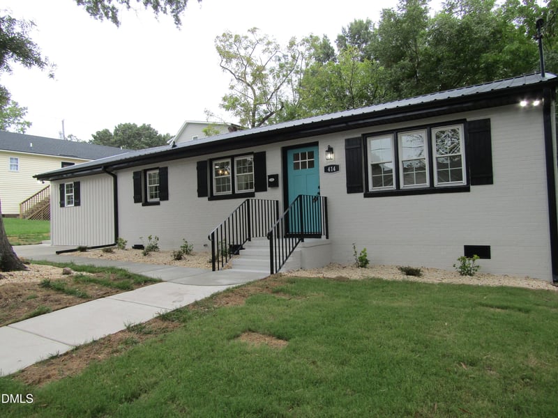 414 Canady St, Clayton, NC 27520