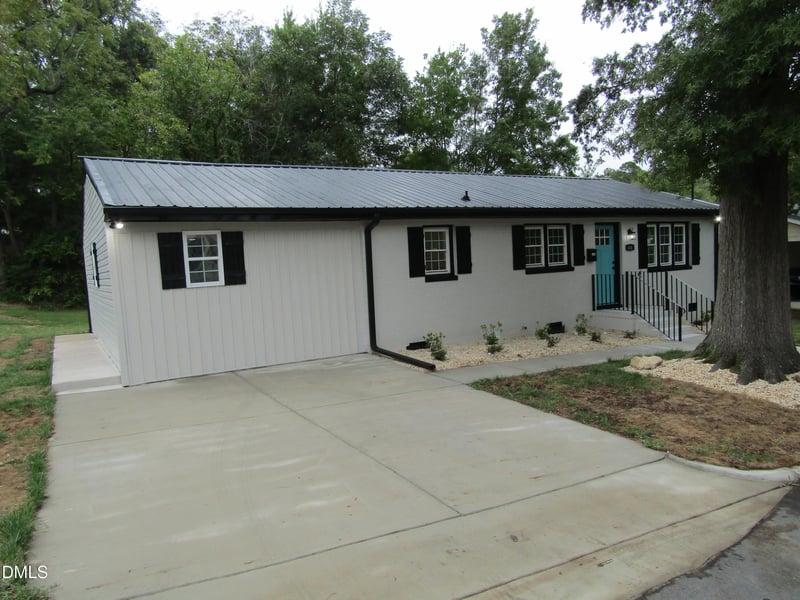 414 Canady St, Clayton, NC 27520