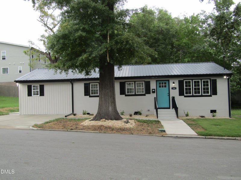 414 Canady St, Clayton, NC 27520