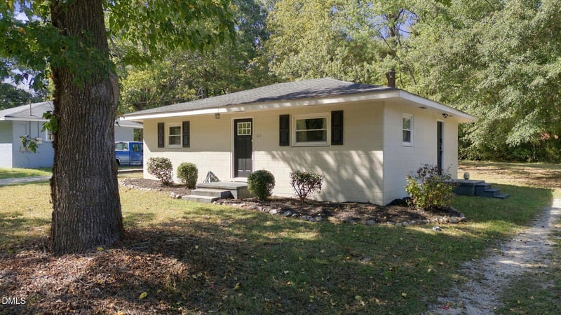 414 W Horton St, Zebulon, NC 27597