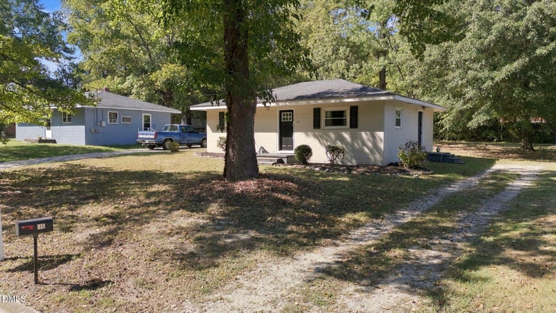 414 W Horton St, Zebulon, NC 27597