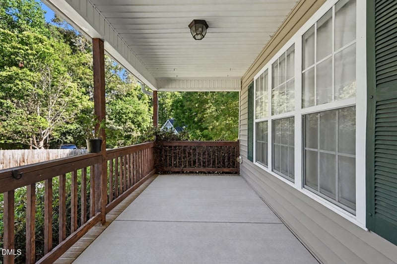 4141 Whispering Oaks Ct, Graham, NC 27253
