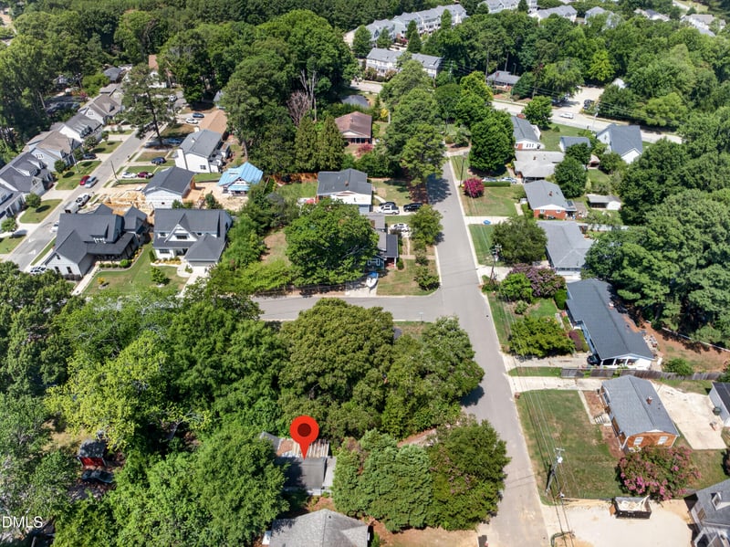 415 Willow St, Cary, NC 27511