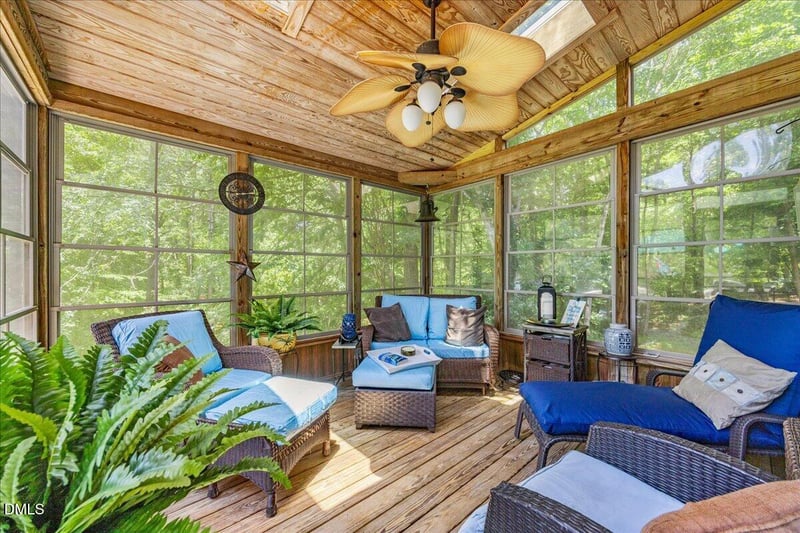 416 Livingstone Dr, Cary, NC 27513