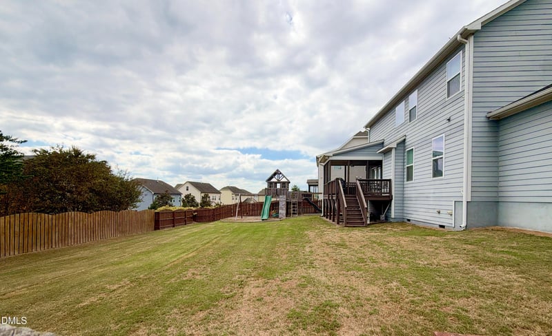 417 Granite Saddle Dr, Rolesville, NC 27571