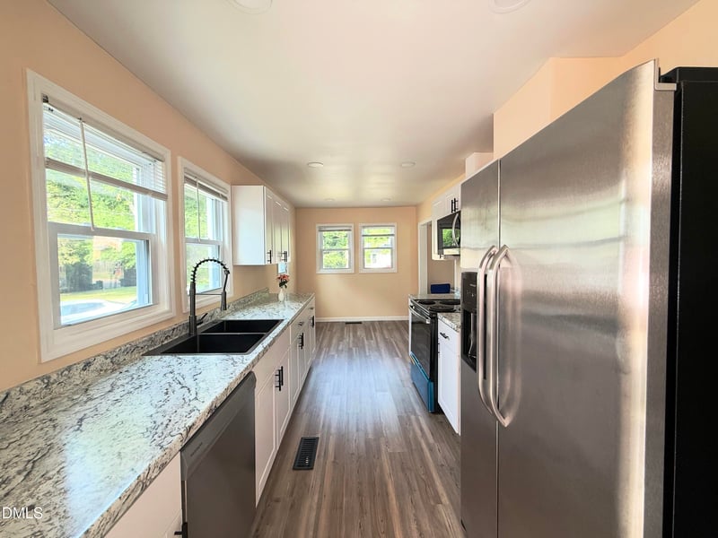 417 North St, Graham, NC 27253