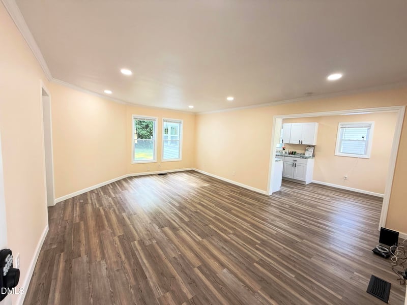 417 North St, Graham, NC 27253