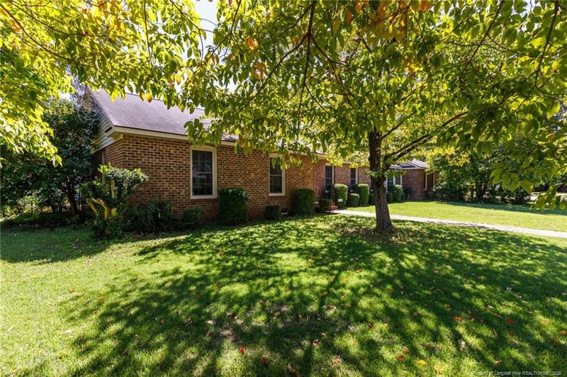 417 Wayberry Dr, Fayetteville, NC 28303