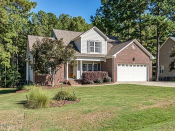 420 Falls Dr, Clayton, NC 27527
