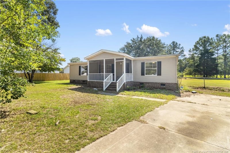 4205 Abbott Ln, Fayetteville, NC 28312