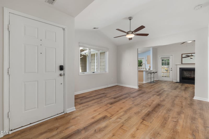 4205 Pin Oak Dr, Durham, NC 27707