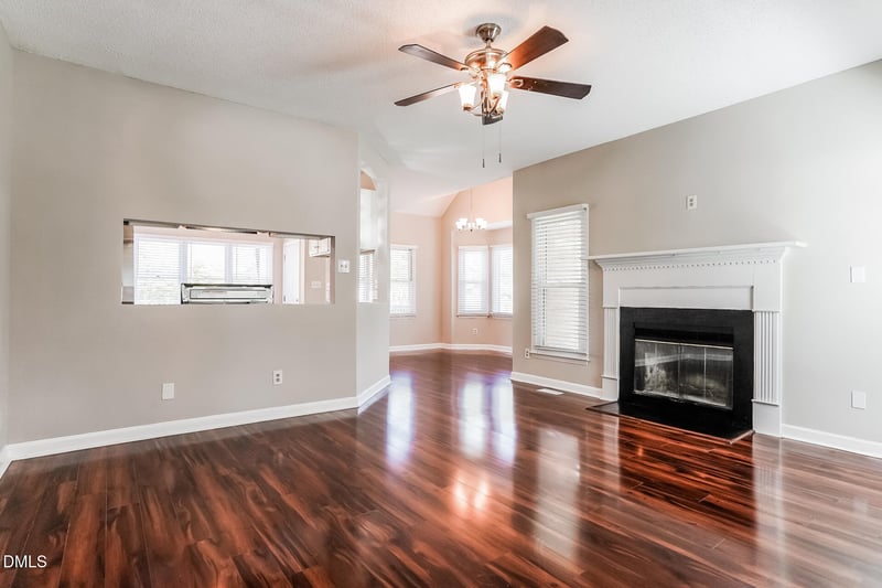 4209 Dinwiddie Ct, Raleigh, NC 27604