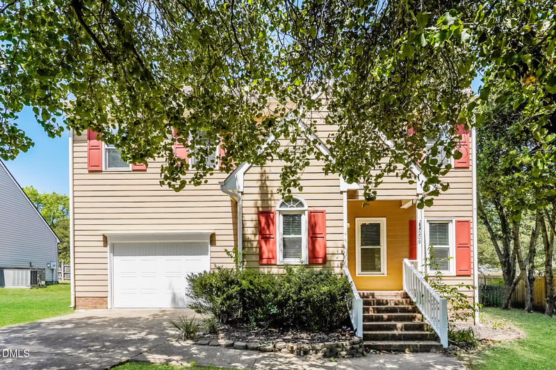 4209 Dinwiddie Ct, Raleigh, NC 27604