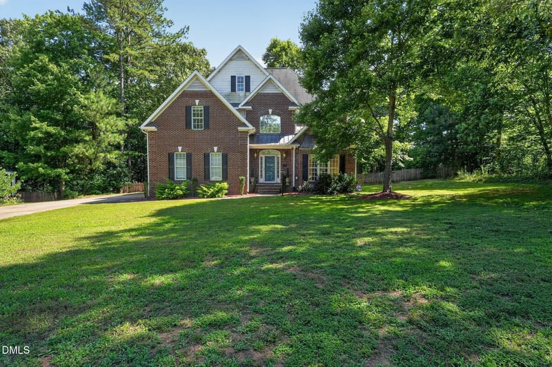 421 Cricket Hearth Rd, Sanford, NC 27330