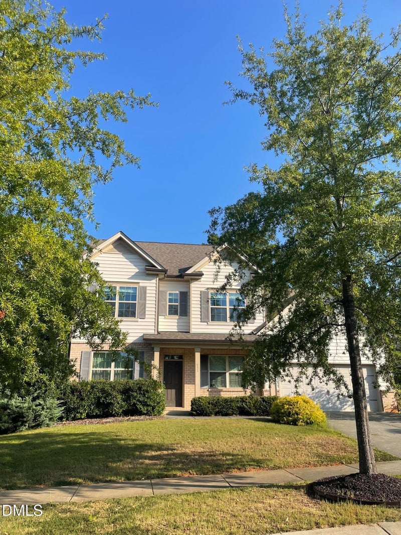 421 Fairy Moss Ln, Hillsborough, NC 27278