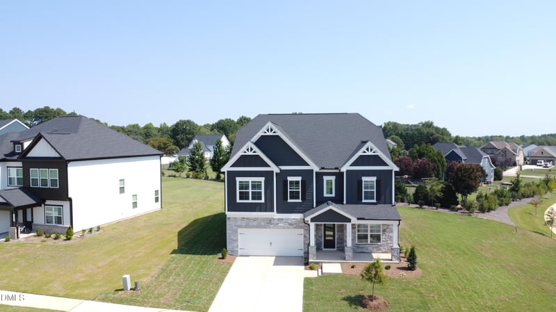 4221 Avaruth Ln #110, Fuquay Varina, NC 27526