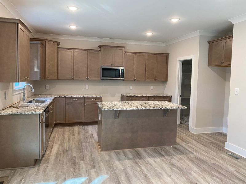 4225 Marsh View Ln, Zebulon, NC 27597