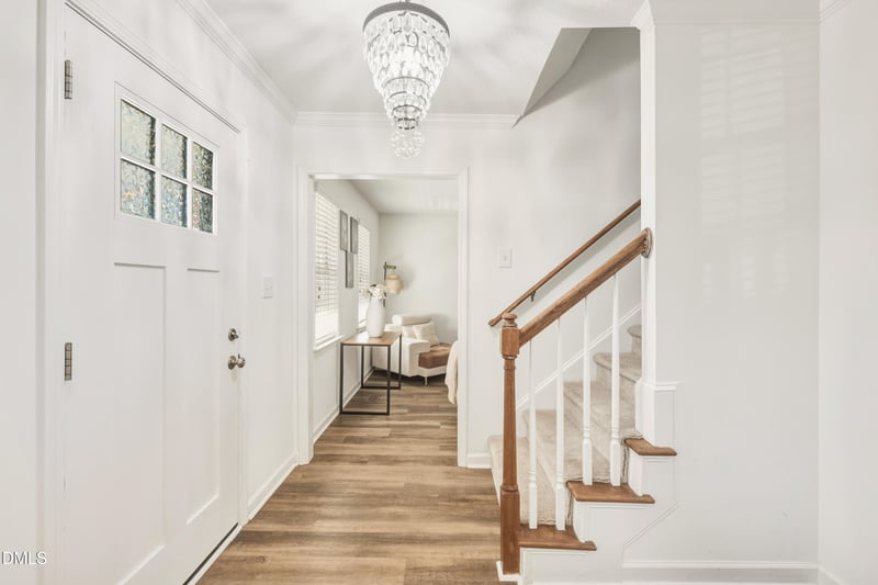 423 Kinsman Ct, Fuquay Varina, NC 27526
