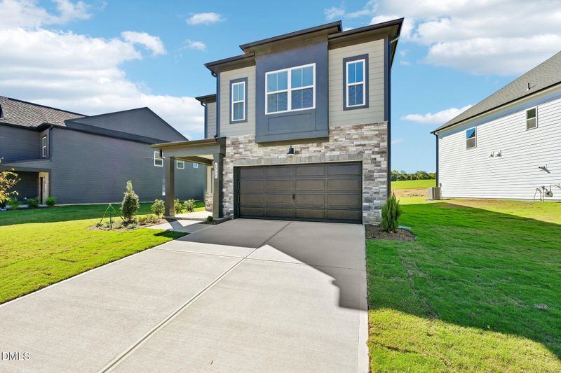 4238 Avaruth Ln #132, Fuquay Varina, NC 27526