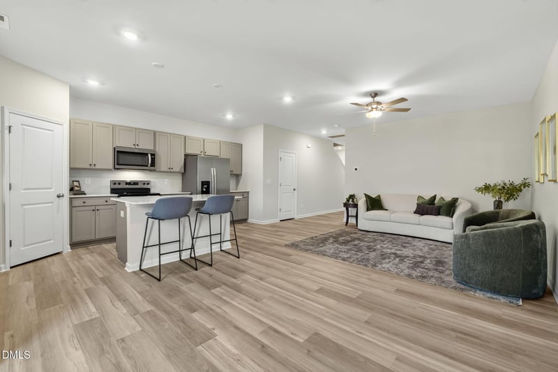 424 Barrington Ky Dr, Zebulon, NC 27597