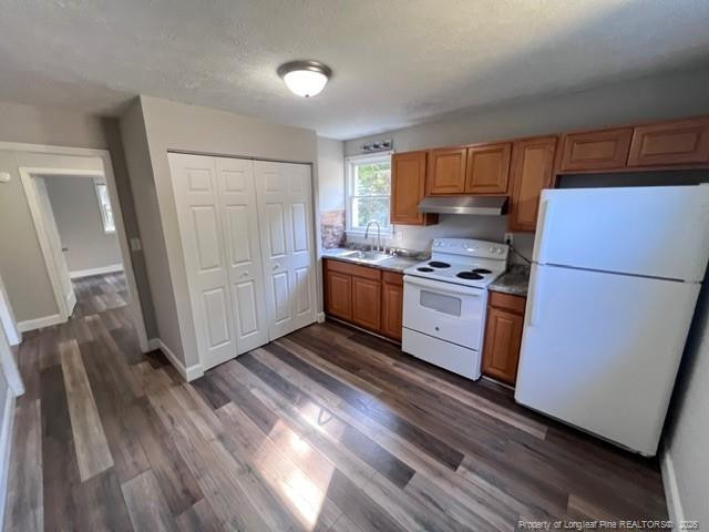 4252 Deadwyler Dr, Fayetteville, NC 28311