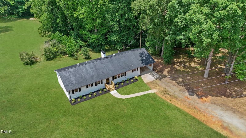 426 Fitch Dr, Mebane, NC 27302