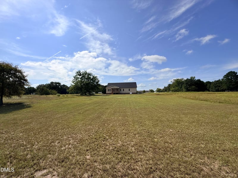 430 Chic Ennis Rd, Coats, NC 27521
