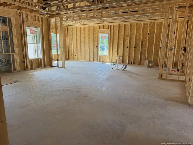 431 Thorntons Creek Dr, Erwin, NC 28339